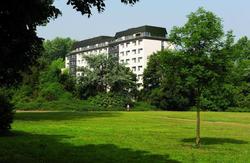 Youth-Hostel Cologne-Riehl - City Hostel